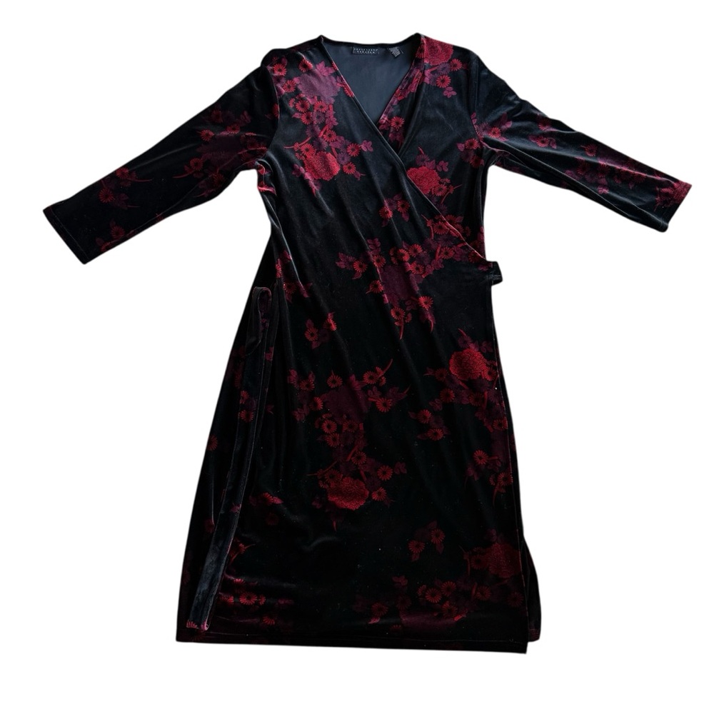 Apostrophe Stretch Women’s Black Red Floral Size XL Suede Wrap Dress Baddie‎